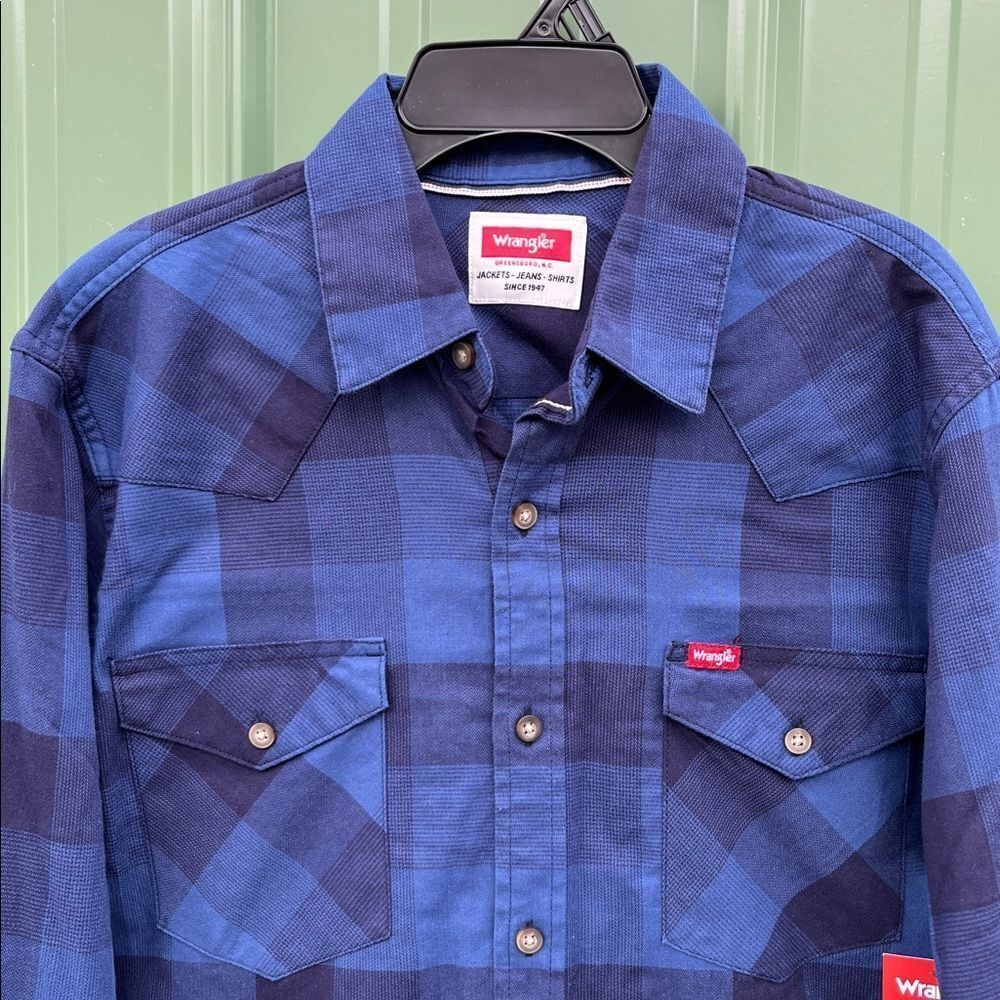Men’s Wrangler Slim Fit Long Sleeve Woven Twill Button Down Shirt Size S - Picture 2 of 7